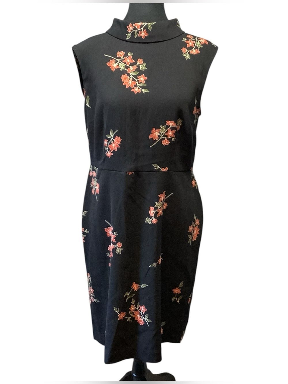Ann Taylor Women’s Red & Black Floral Sleeveless Midi Sheath Dress – Size 8P